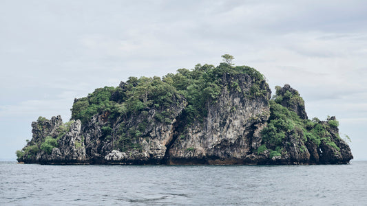 Hidden Island - Sea of Thailand